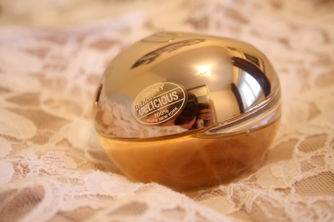 DKNY,Be Delicious,Golden Apple